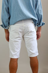 bermudas vaqueras blancas para hombre