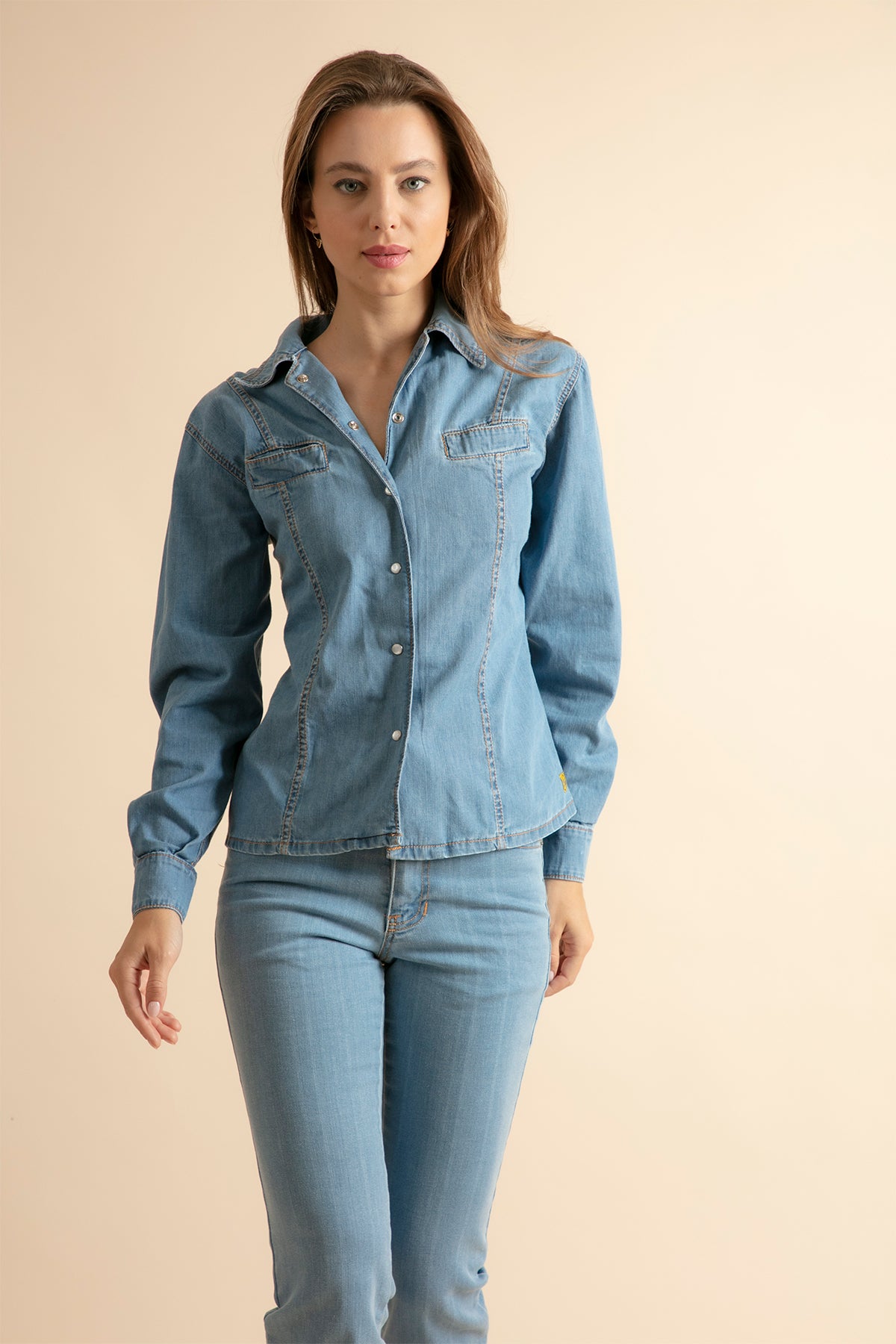 Camisa Vaquera Clara para Mujer Bustins Jeans