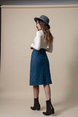 Women's vintage short denim skirt